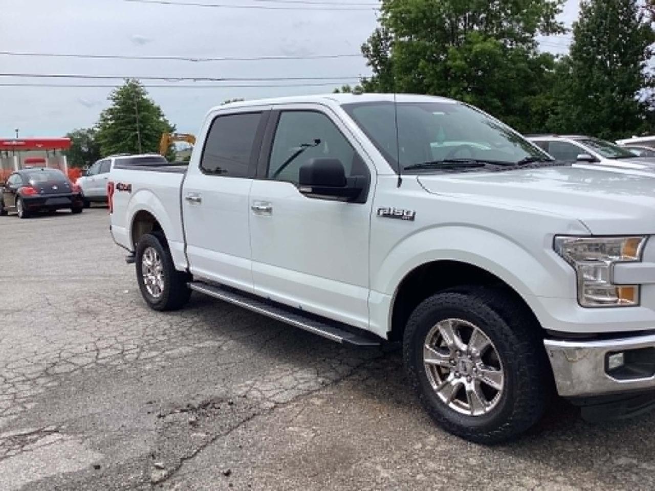 Ford F-150 Lariat SuperCrew 5.5-ft. Bed 4WD 2016