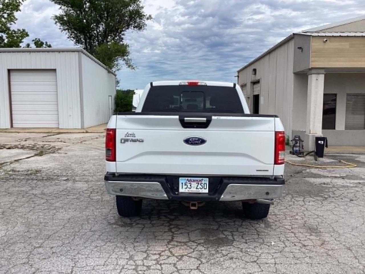 Ford F-150 Lariat SuperCrew 5.5-ft. Bed 4WD 2016