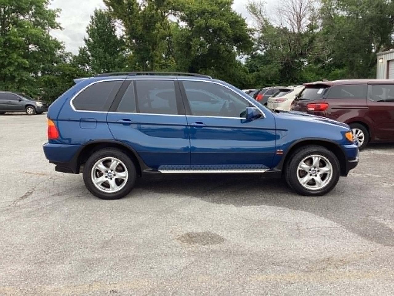 2002 BMW X5 4.4i