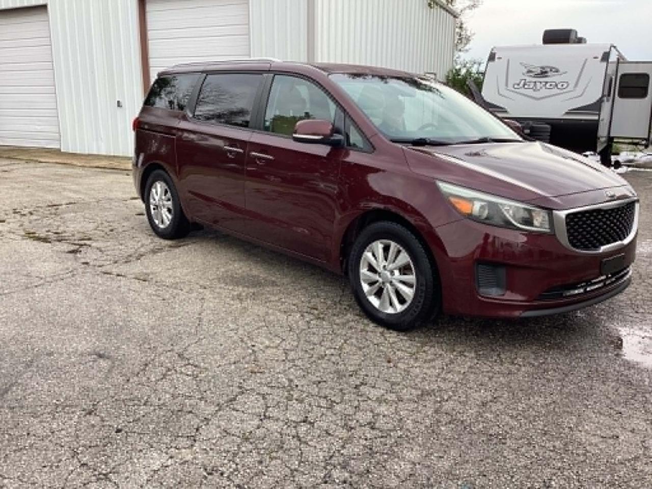Kia Sedona LX 2015