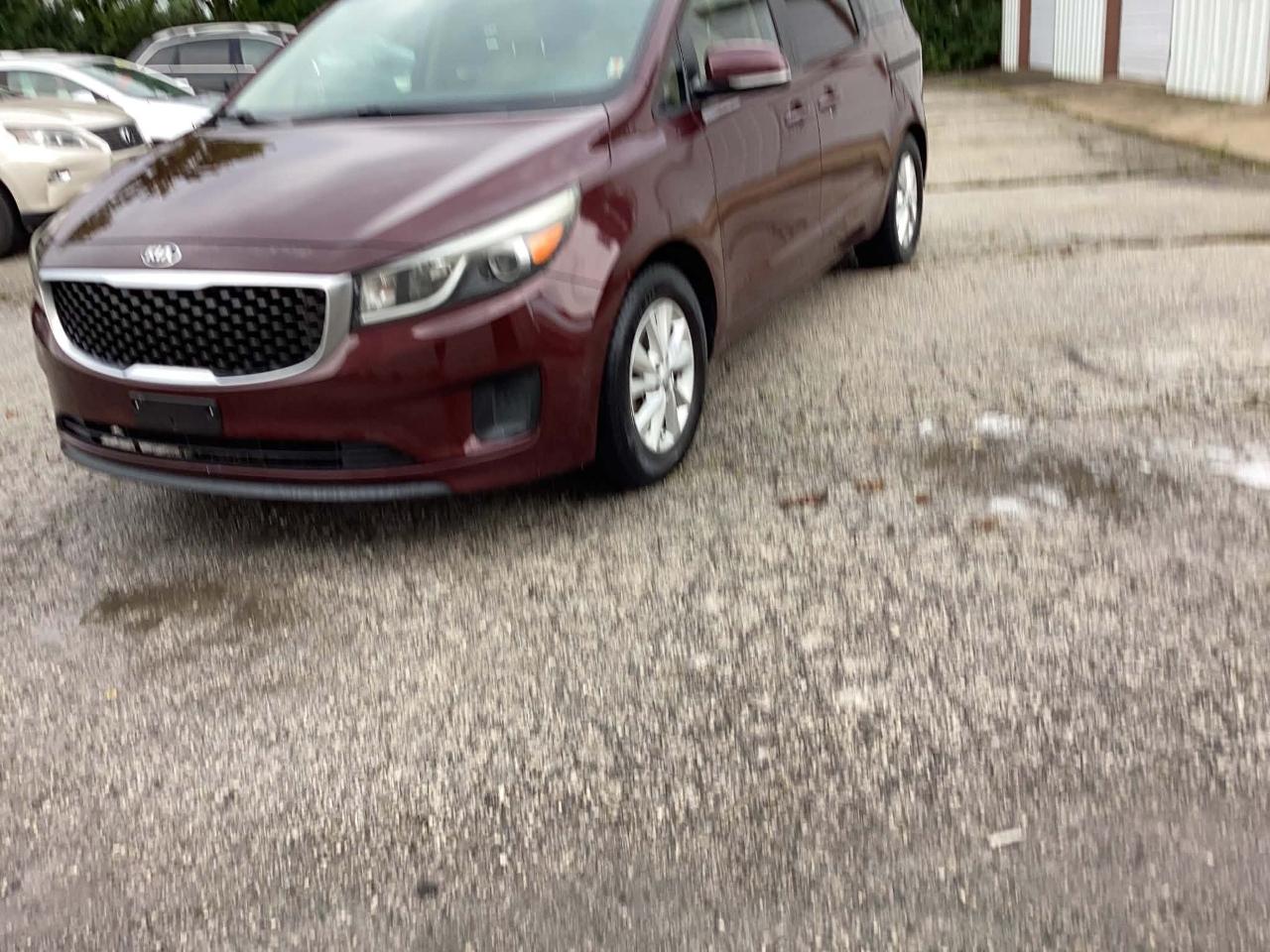 Kia Sedona LX 2015