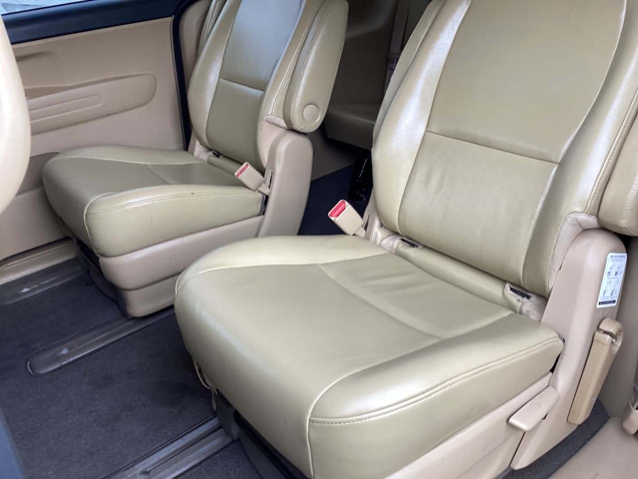 Kia Sedona LX 2015