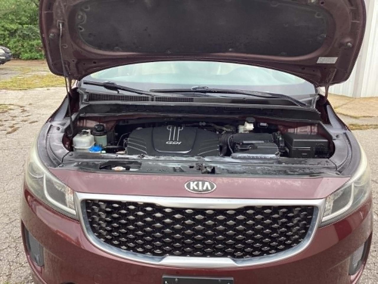 Kia Sedona LX 2015