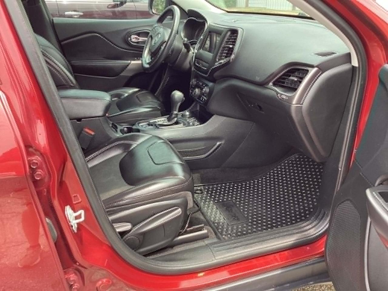 Jeep Cherokee Latitude Plus 4WD 2019