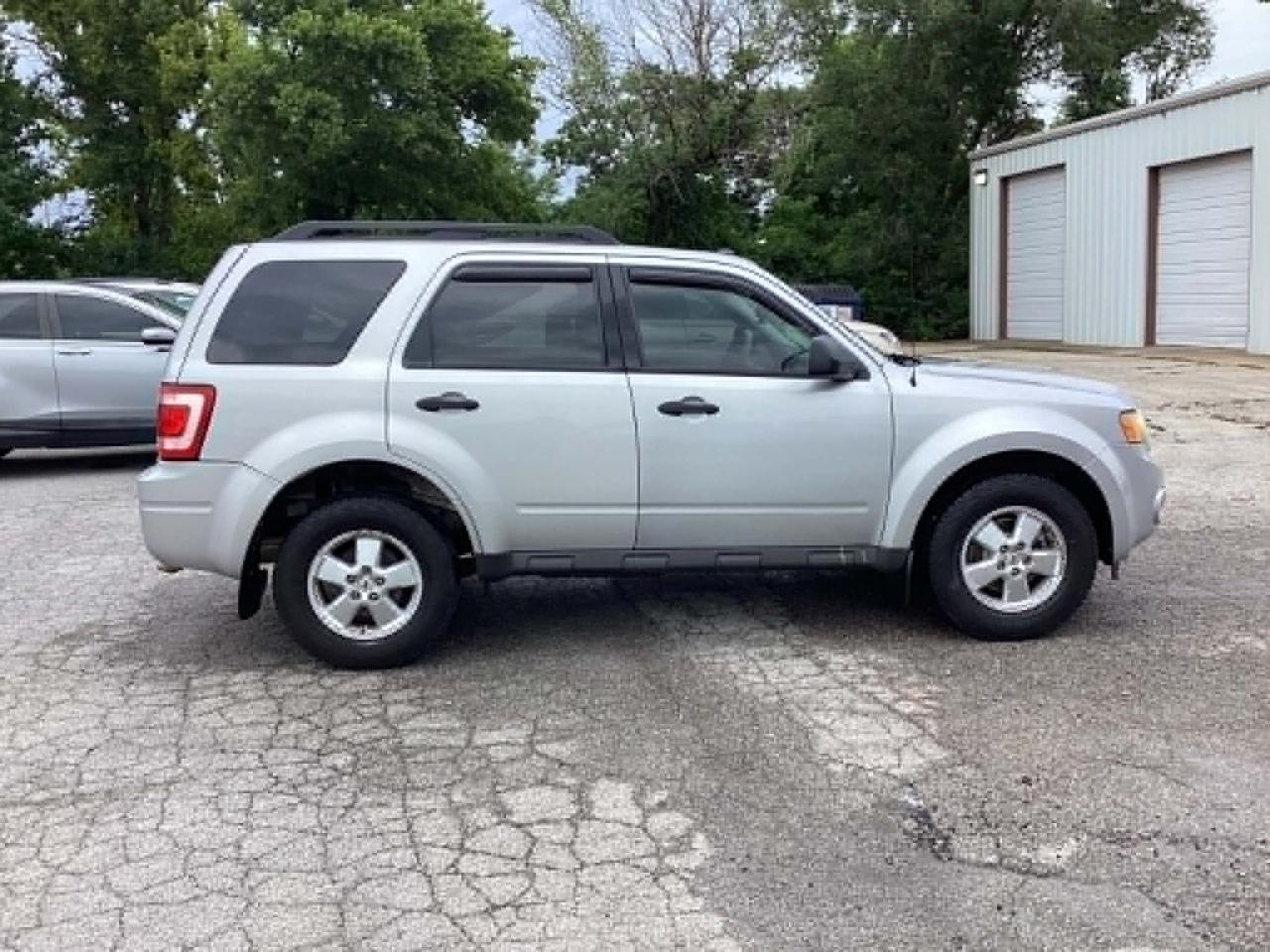 2009 Ford Escape XLT 4WD V6