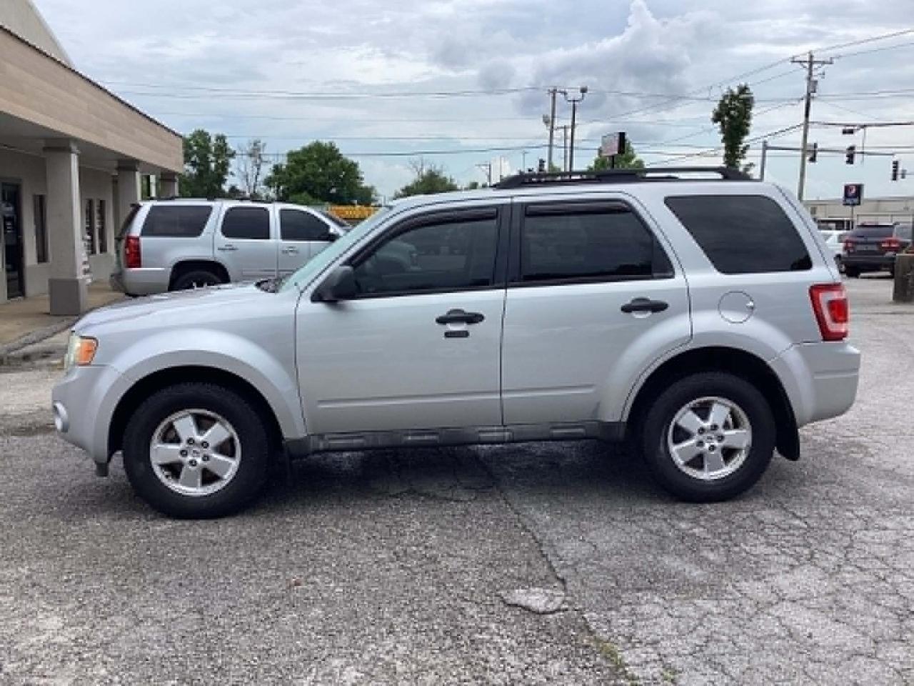 Ford Escape XLT 4WD V6 2009