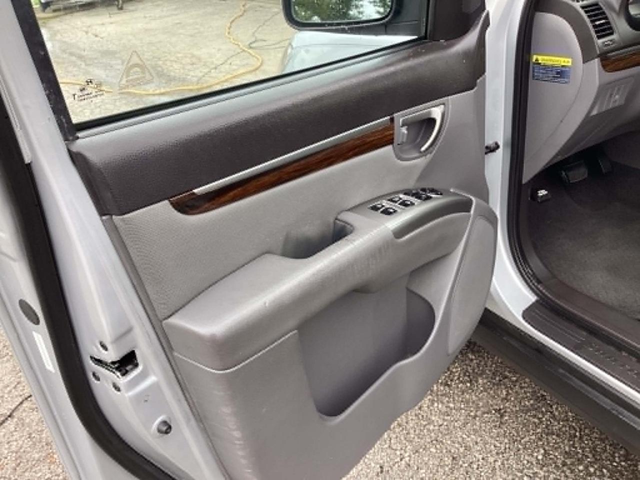 Hyundai Santa Fe GLS 2.4 FWD 2010