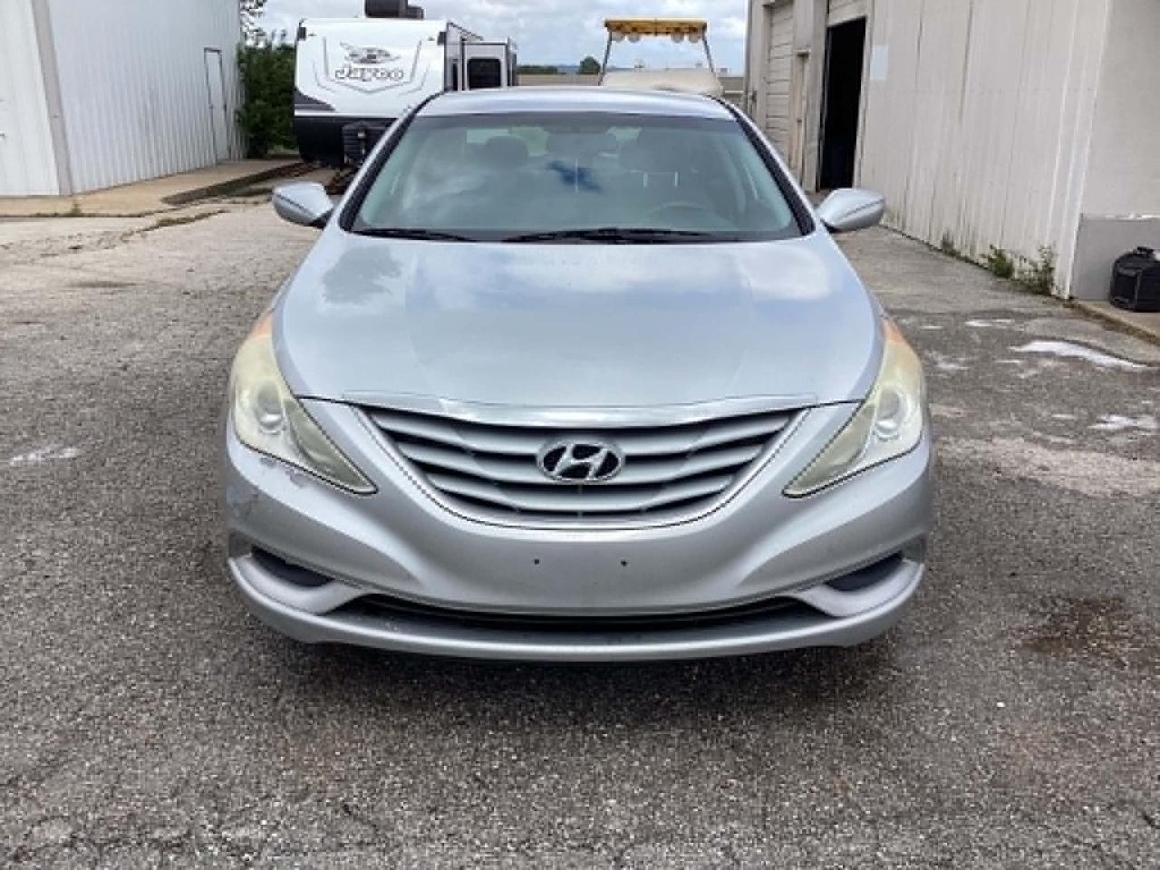 Hyundai Sonata GLS Auto 2012