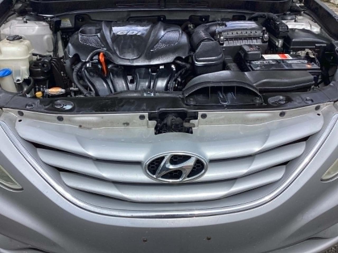 Hyundai Sonata GLS Auto 2012