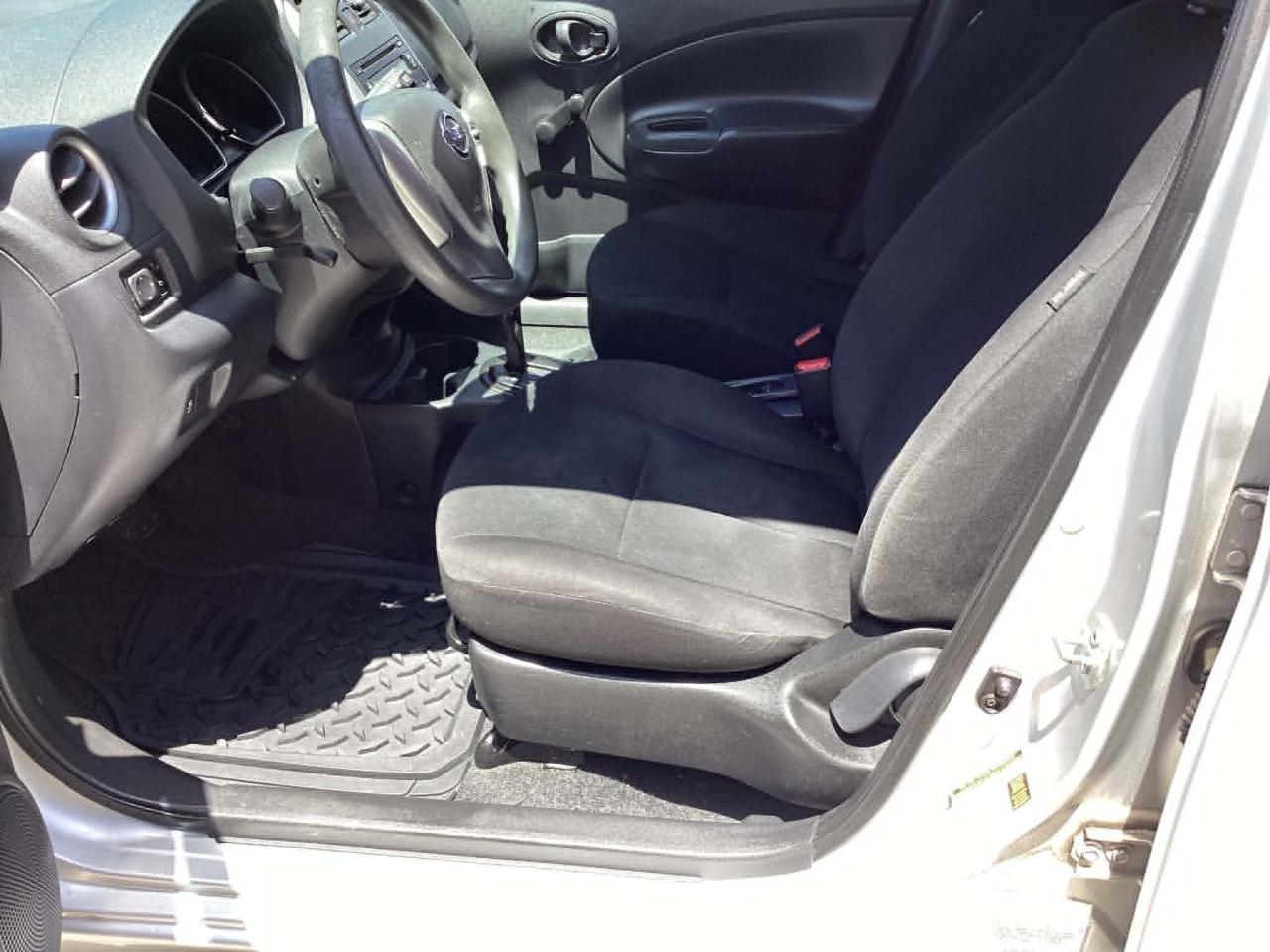 Nissan Versa Note S 2014