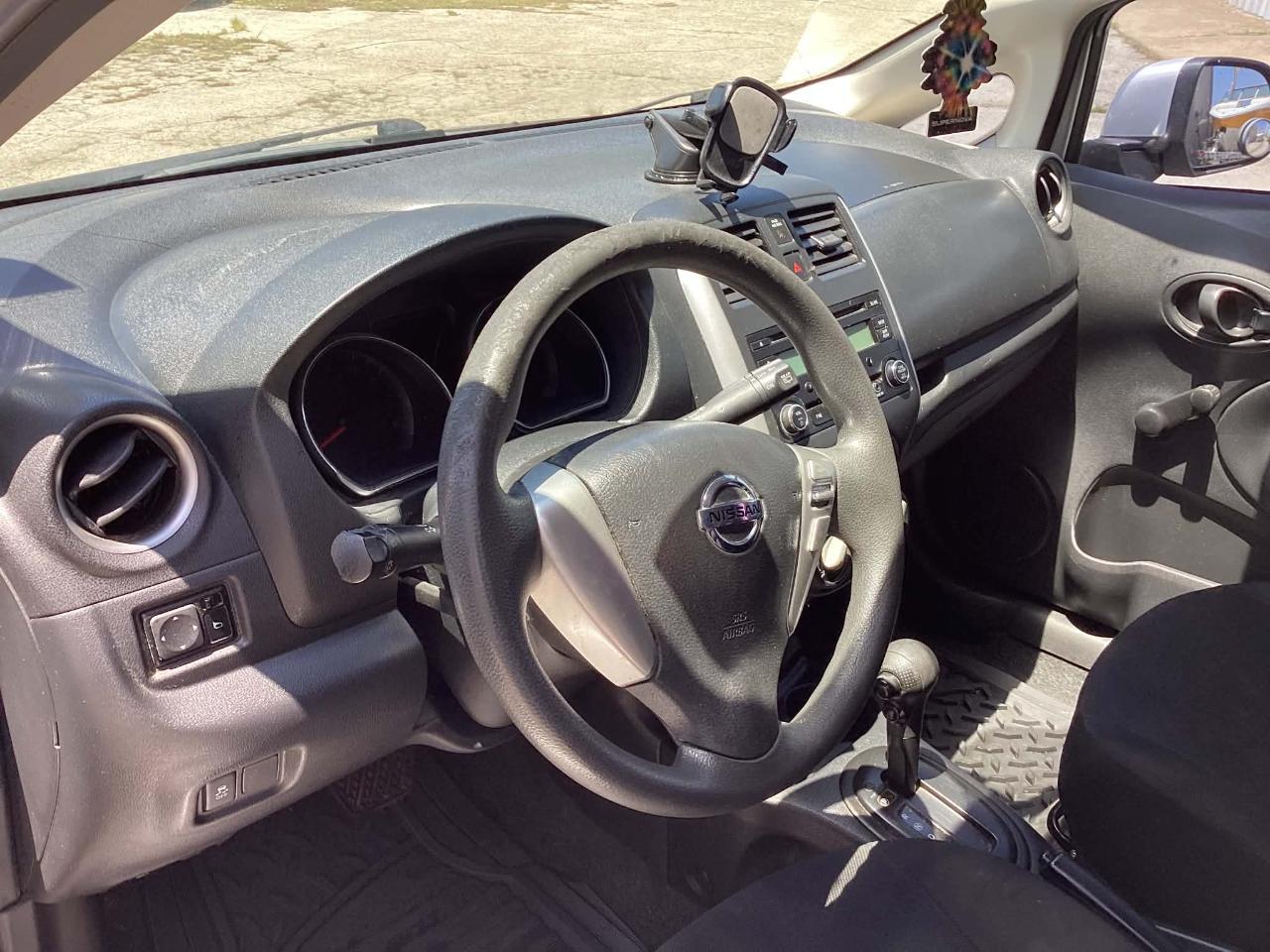 Nissan Versa Note S 2014