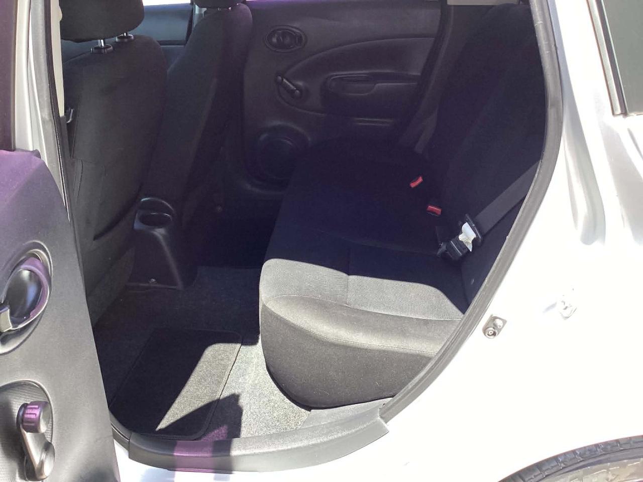 Nissan Versa Note S 2014
