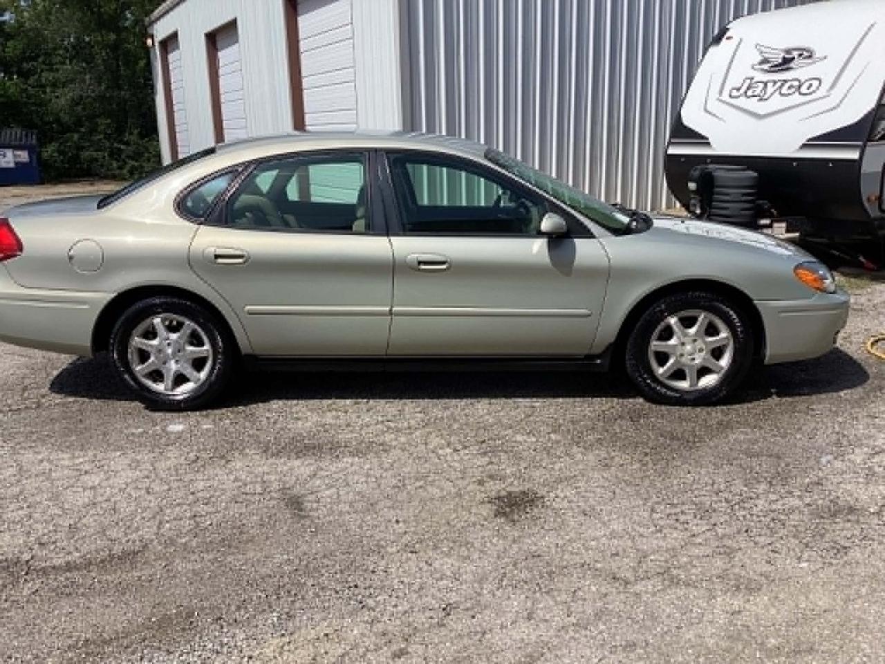 2007 Ford Taurus SEL
