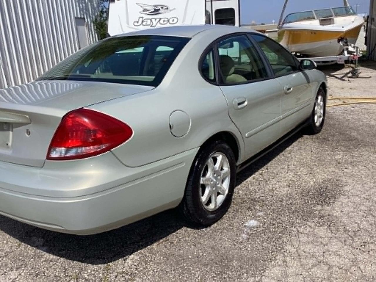 Ford Taurus SEL 2007