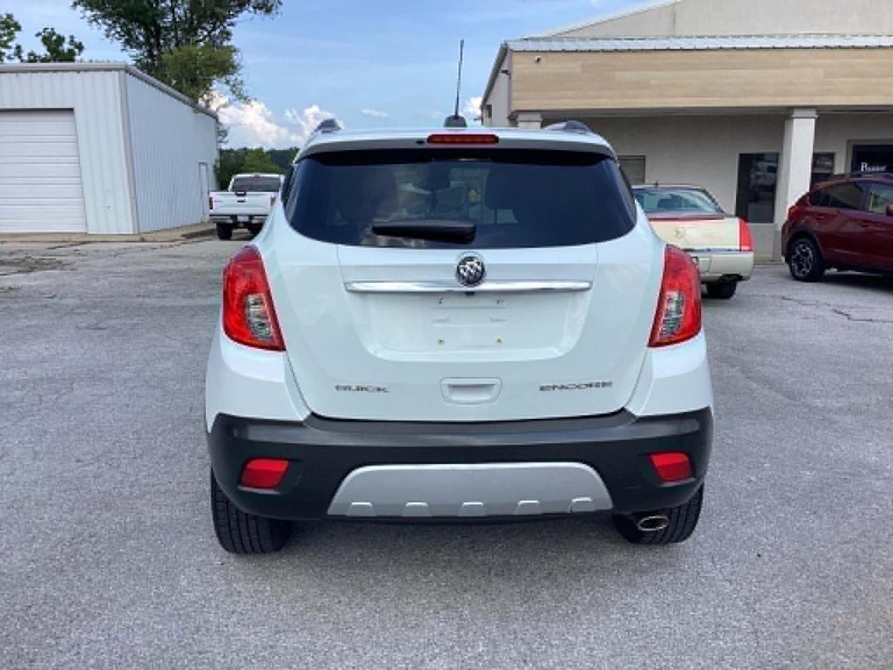 Buick Encore Base FWD 2016