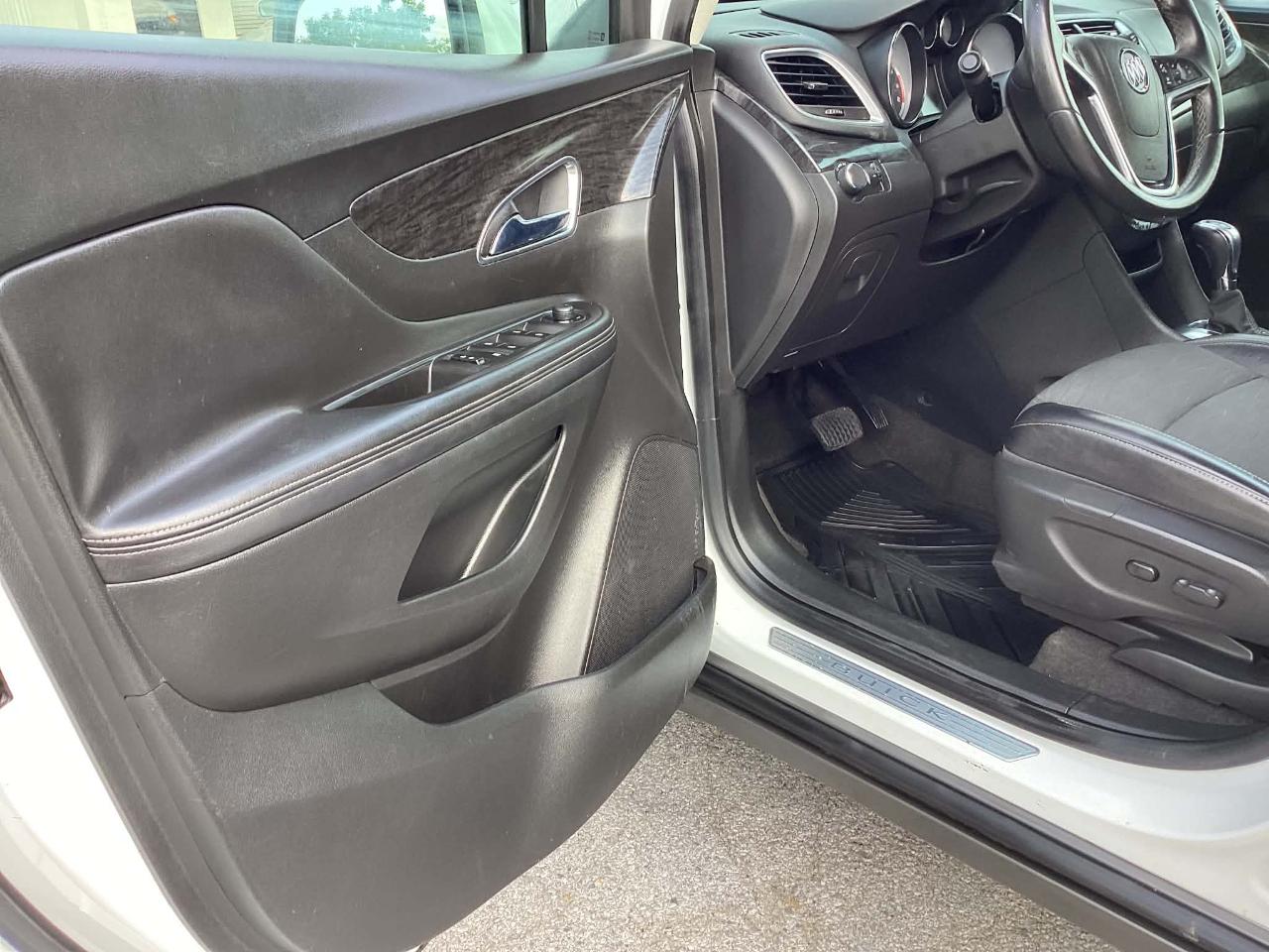 Buick Encore Base FWD 2016