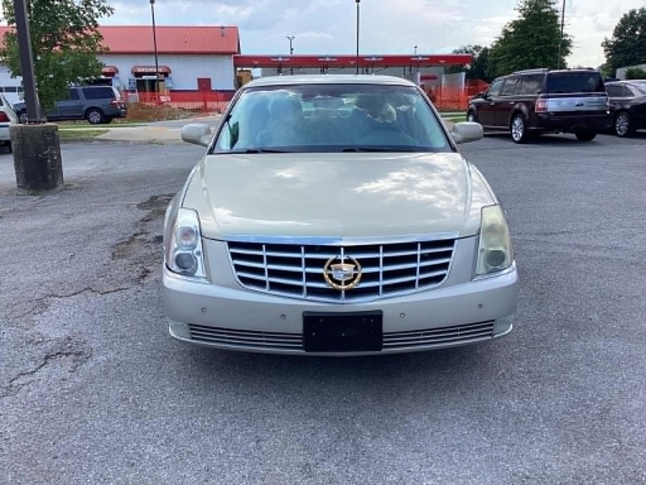Cadillac DTS Luxury II 2008