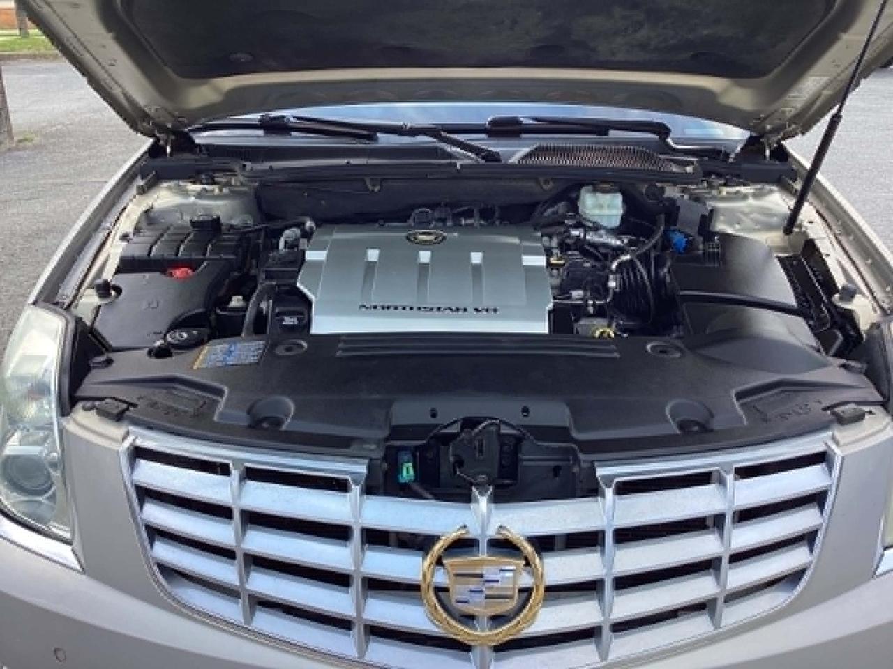 Cadillac DTS Luxury II 2008