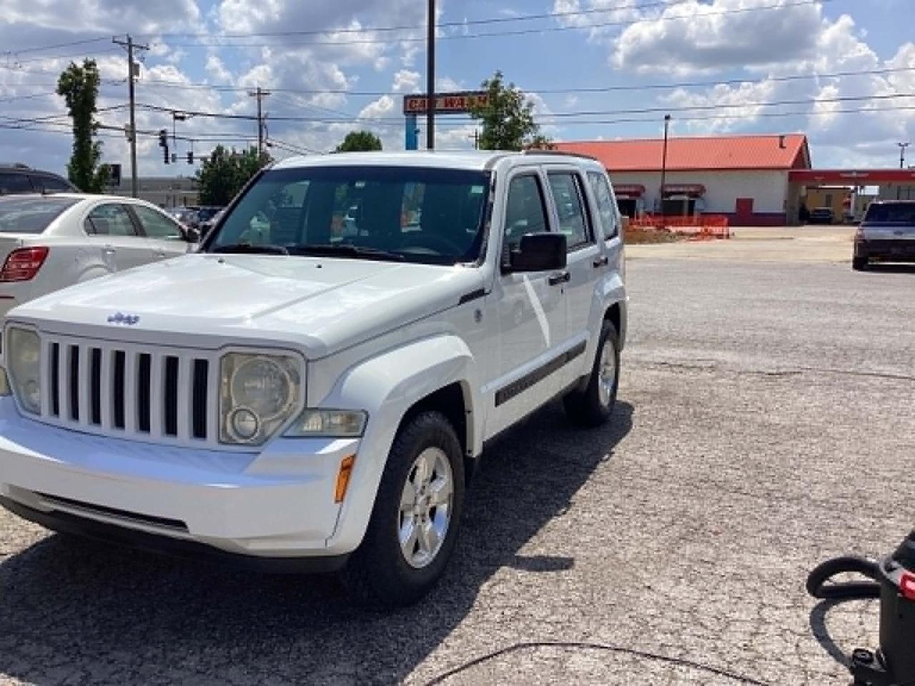 Jeep Liberty Sport 4WD 2011