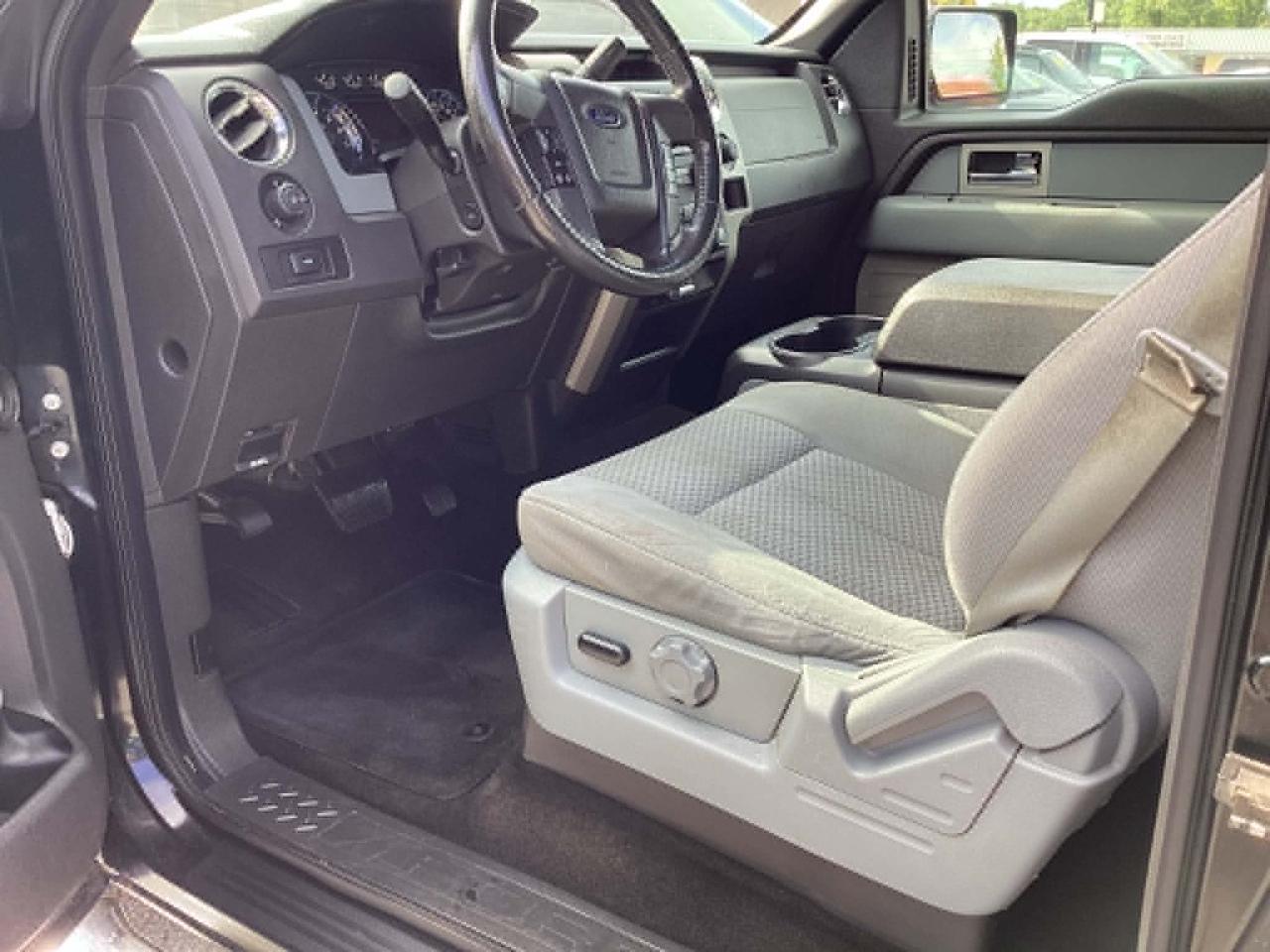 Ford F-150 XLT SuperCrew 6.5-ft. Bed 4WD 2011