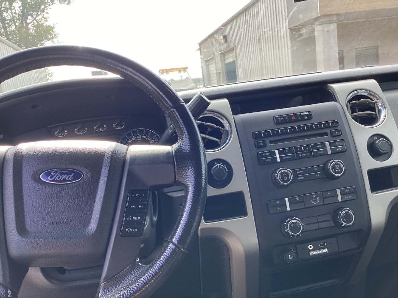 Ford F-150 XLT SuperCrew 6.5-ft. Bed 4WD 2011