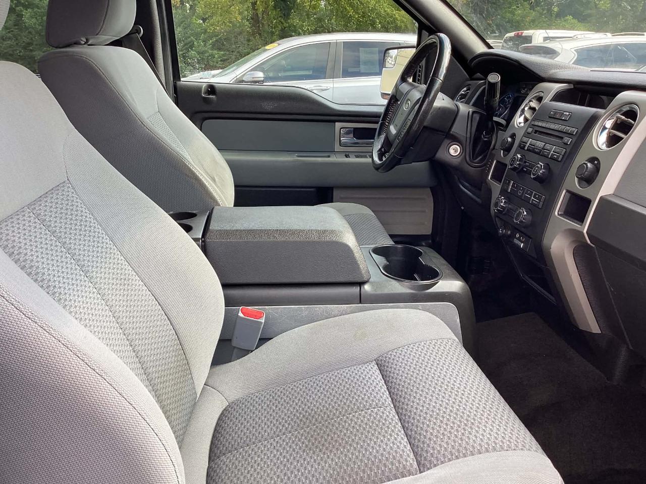 Ford F-150 XLT SuperCrew 6.5-ft. Bed 4WD 2011