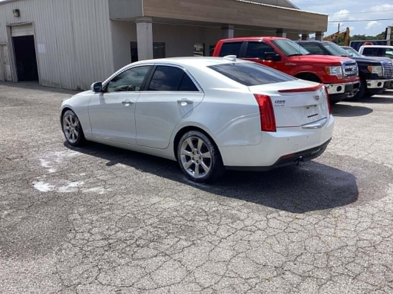 Cadillac ATS 2.5L Luxury RWD 2016