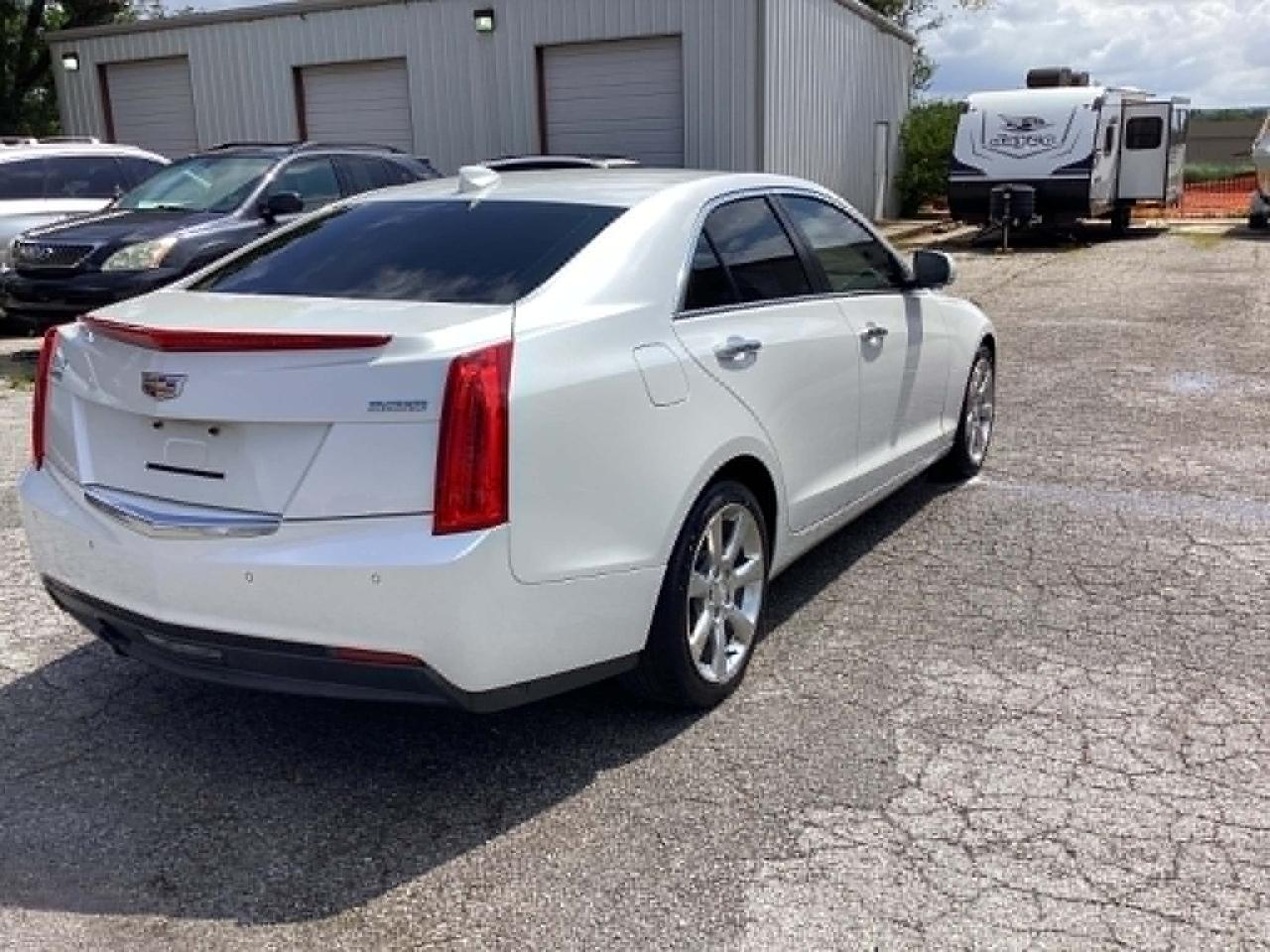 Cadillac ATS 2.5L Luxury RWD 2016