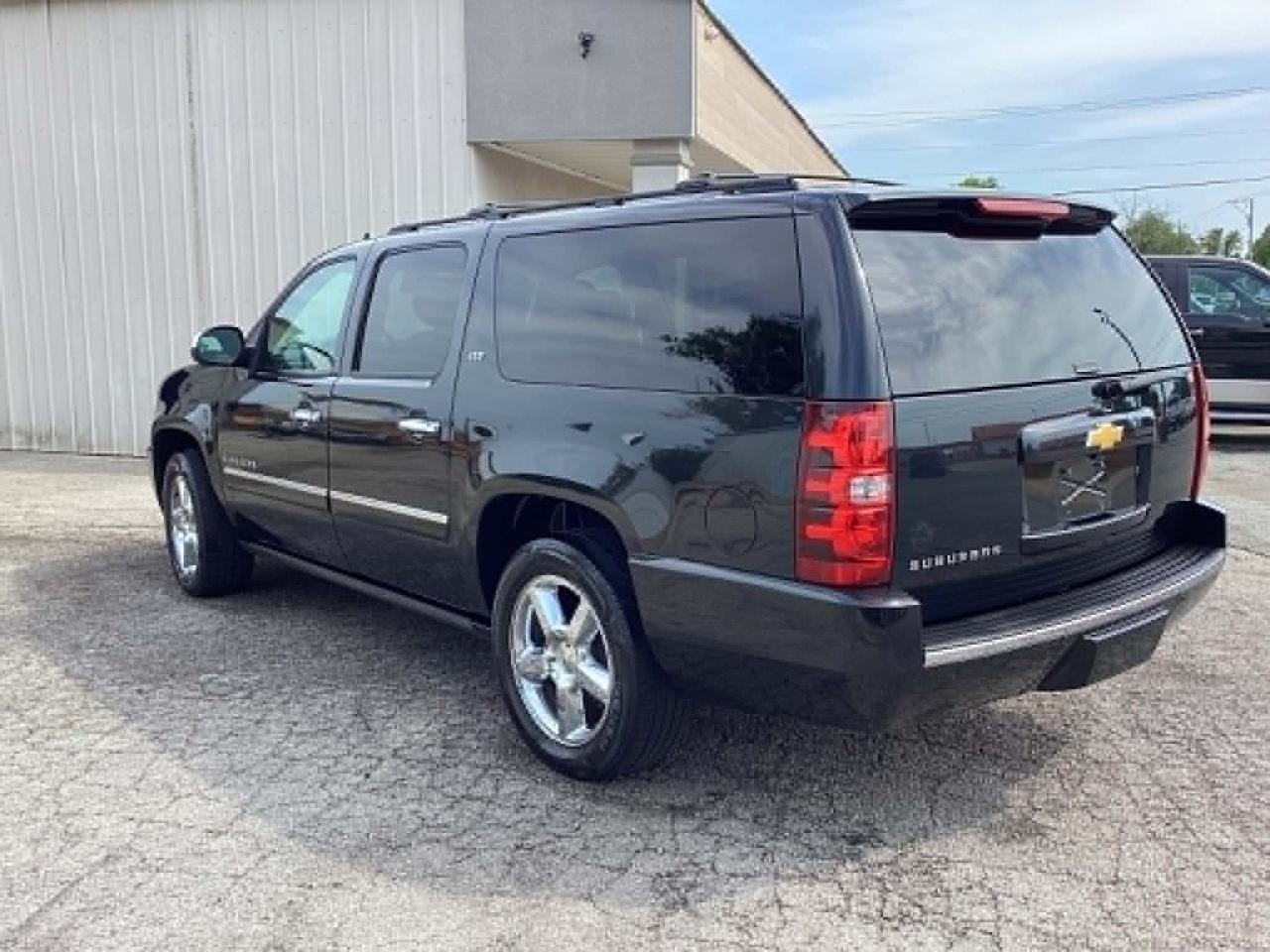 Chevrolet Suburban LTZ 1500 2WD 2013