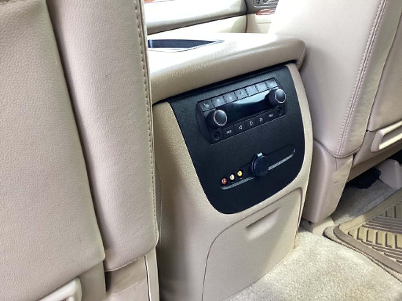 Chevrolet Suburban LTZ 1500 2WD 2013