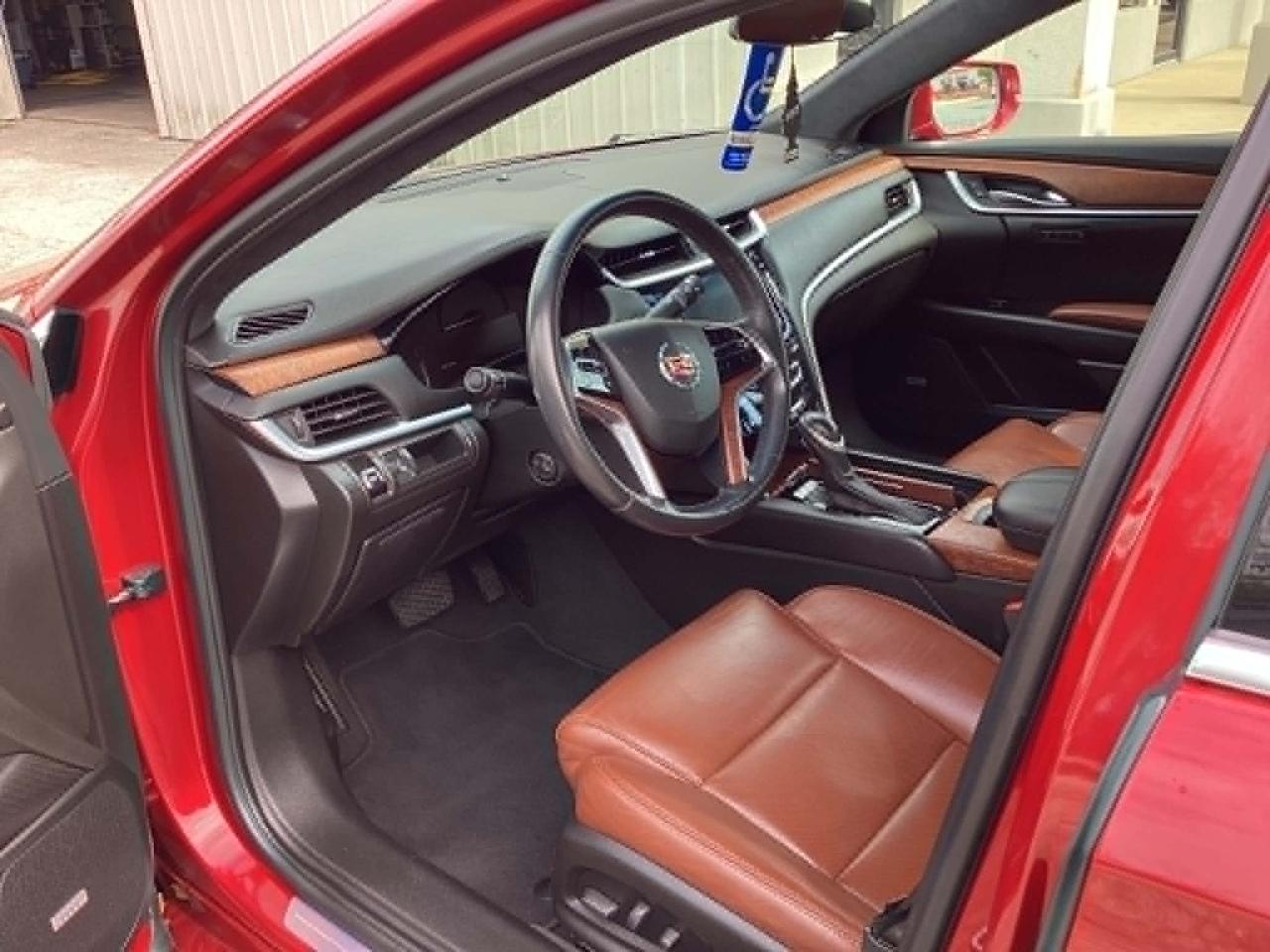 Cadillac XTS Luxury AWD 2015