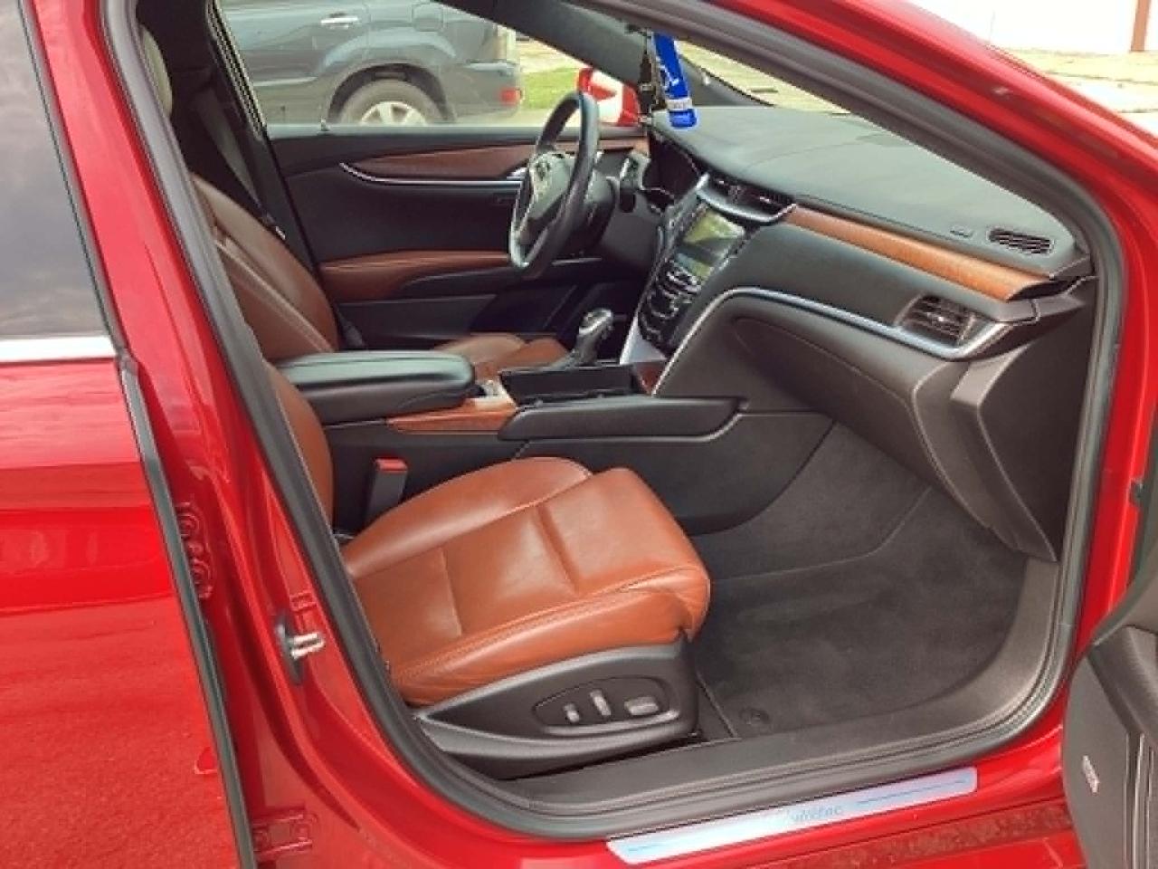 Cadillac XTS Luxury AWD 2015