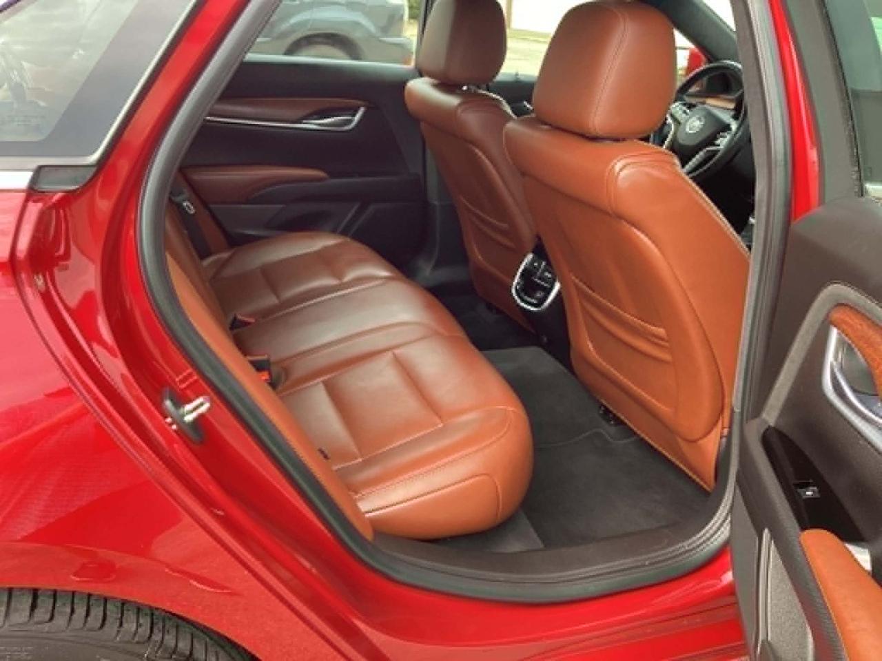 Cadillac XTS Luxury AWD 2015