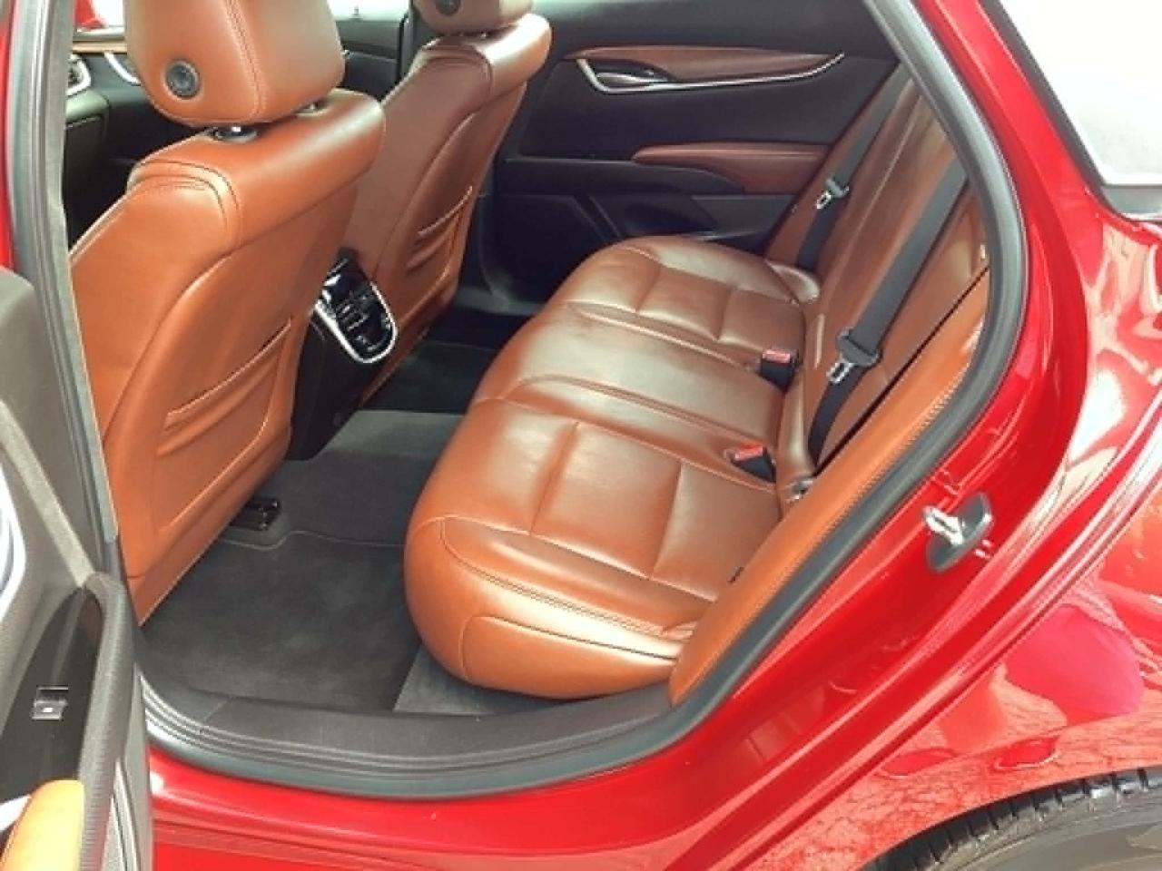 Cadillac XTS Luxury AWD 2015