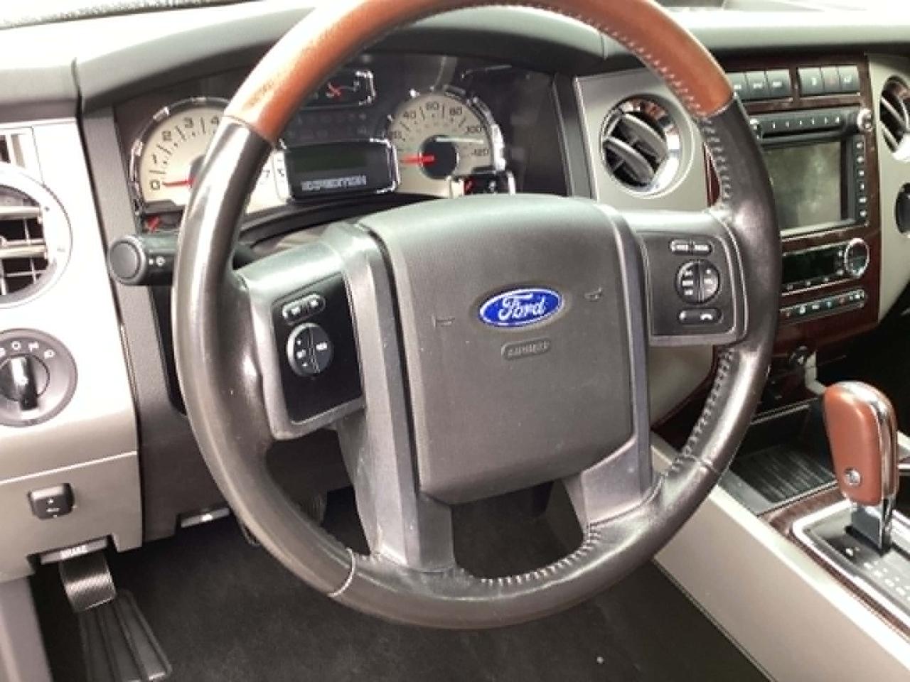 Ford Expedition EL King Ranch 4WD 2013
