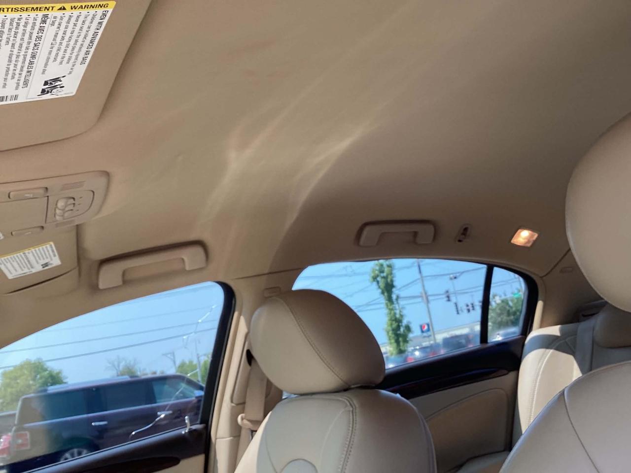 Buick Lucerne CXL 2011
