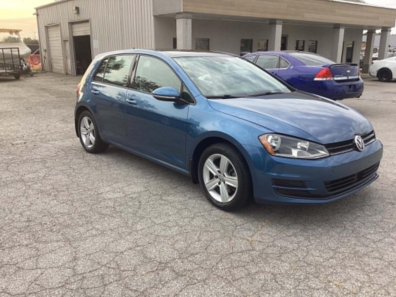 Volkswagen Golf TSI S 6A 2017