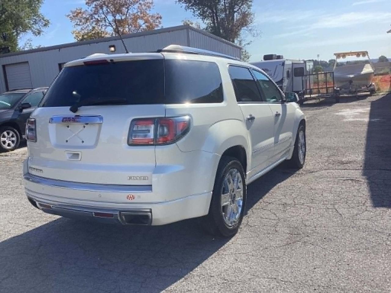 GMC Acadia Denali AWD 2014