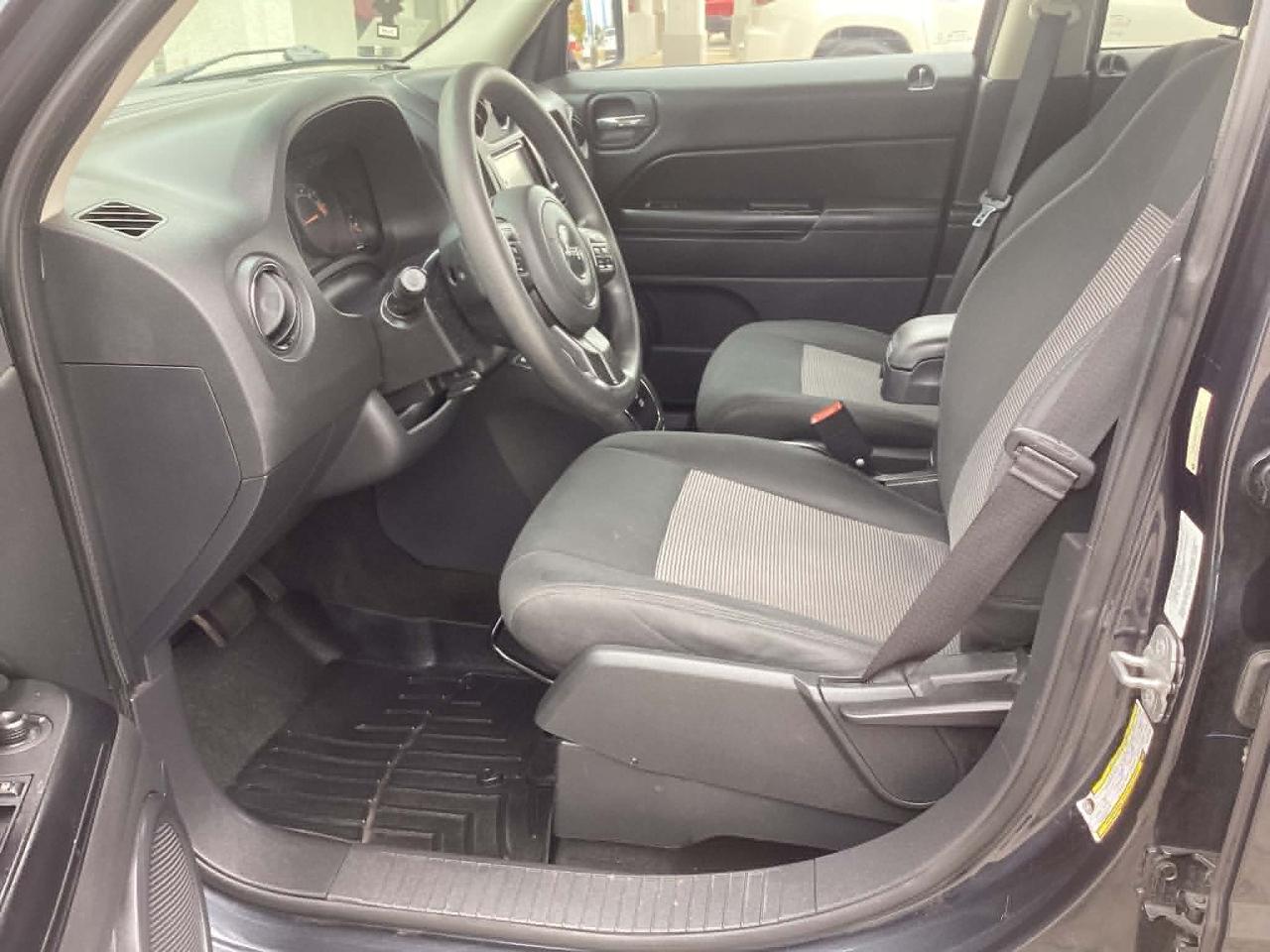 Jeep Patriot Sport 4WD 2014
