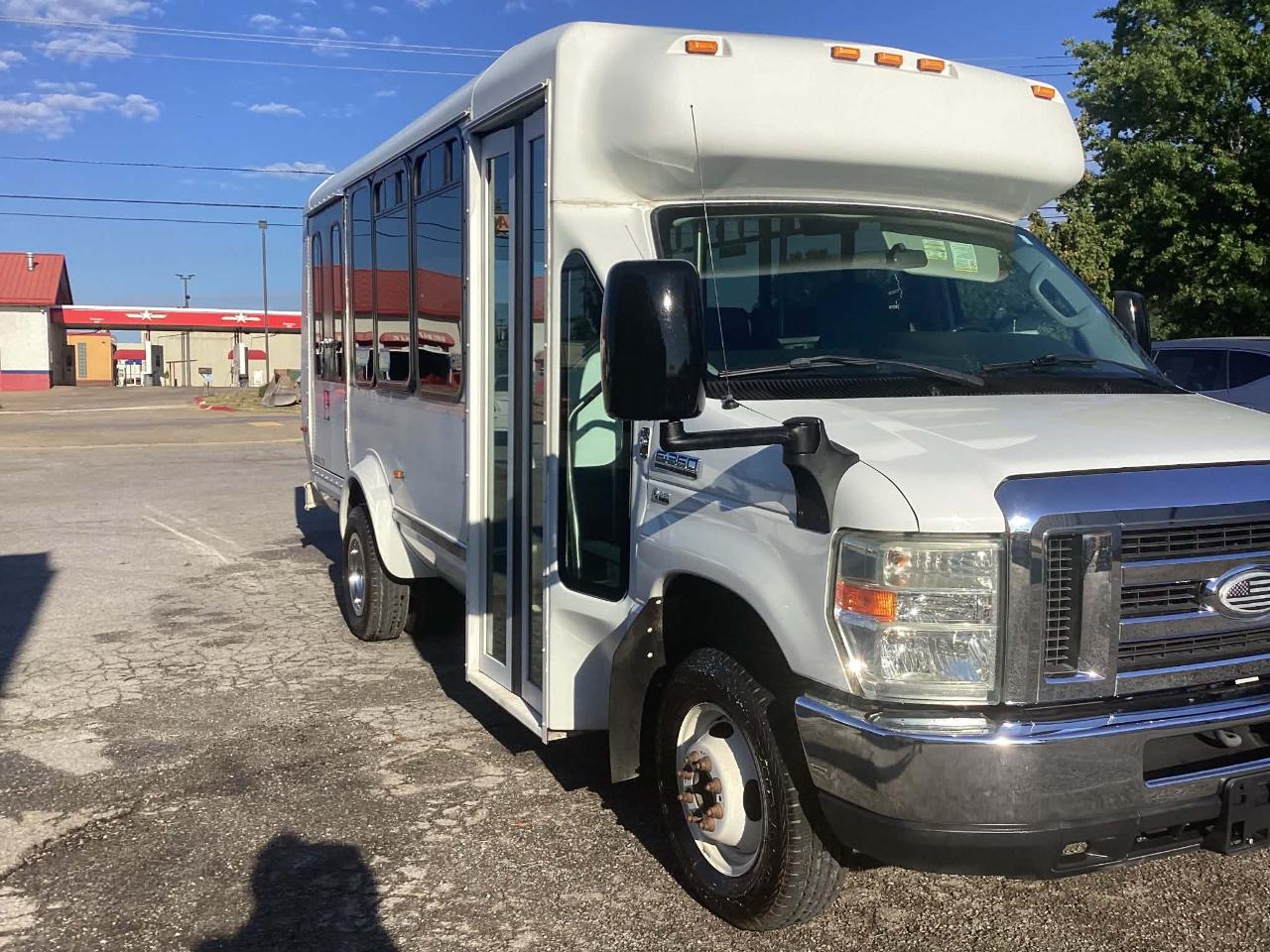 Ford Econoline E350 2015