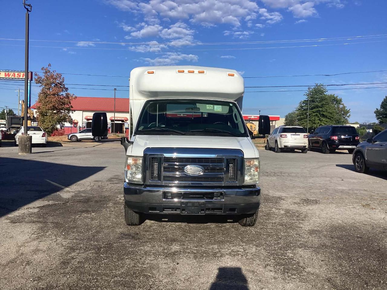 Ford Econoline E350 2015