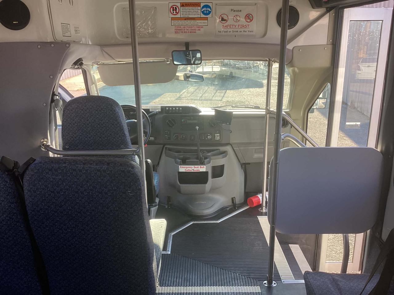 Ford Econoline E350 2015