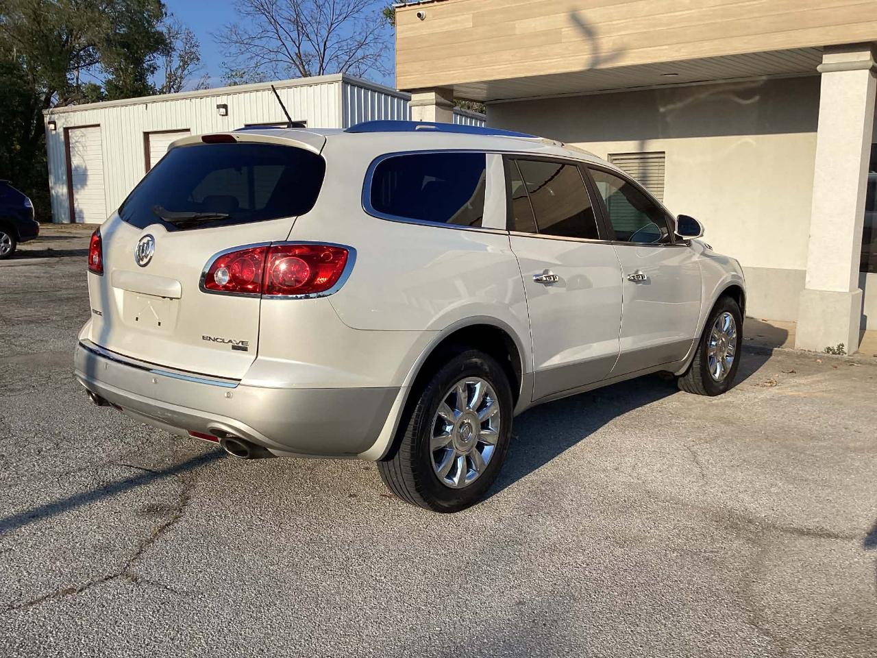 Buick Enclave CXL-1 FWD 2011