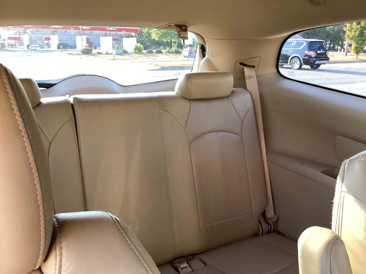 Buick Enclave CXL-1 FWD 2011