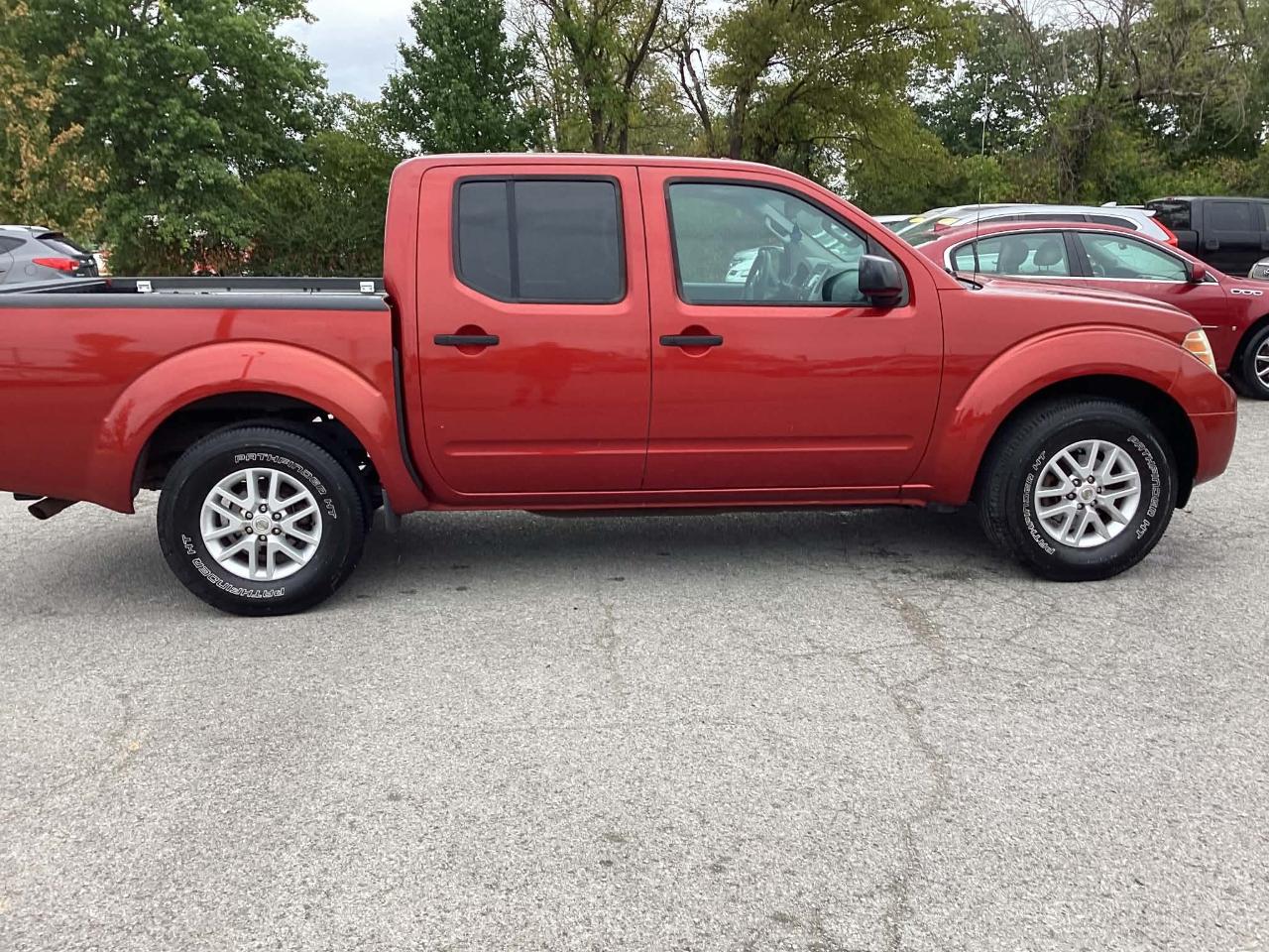 Nissan Frontier S Crew Cab 5AT 2WD 2014