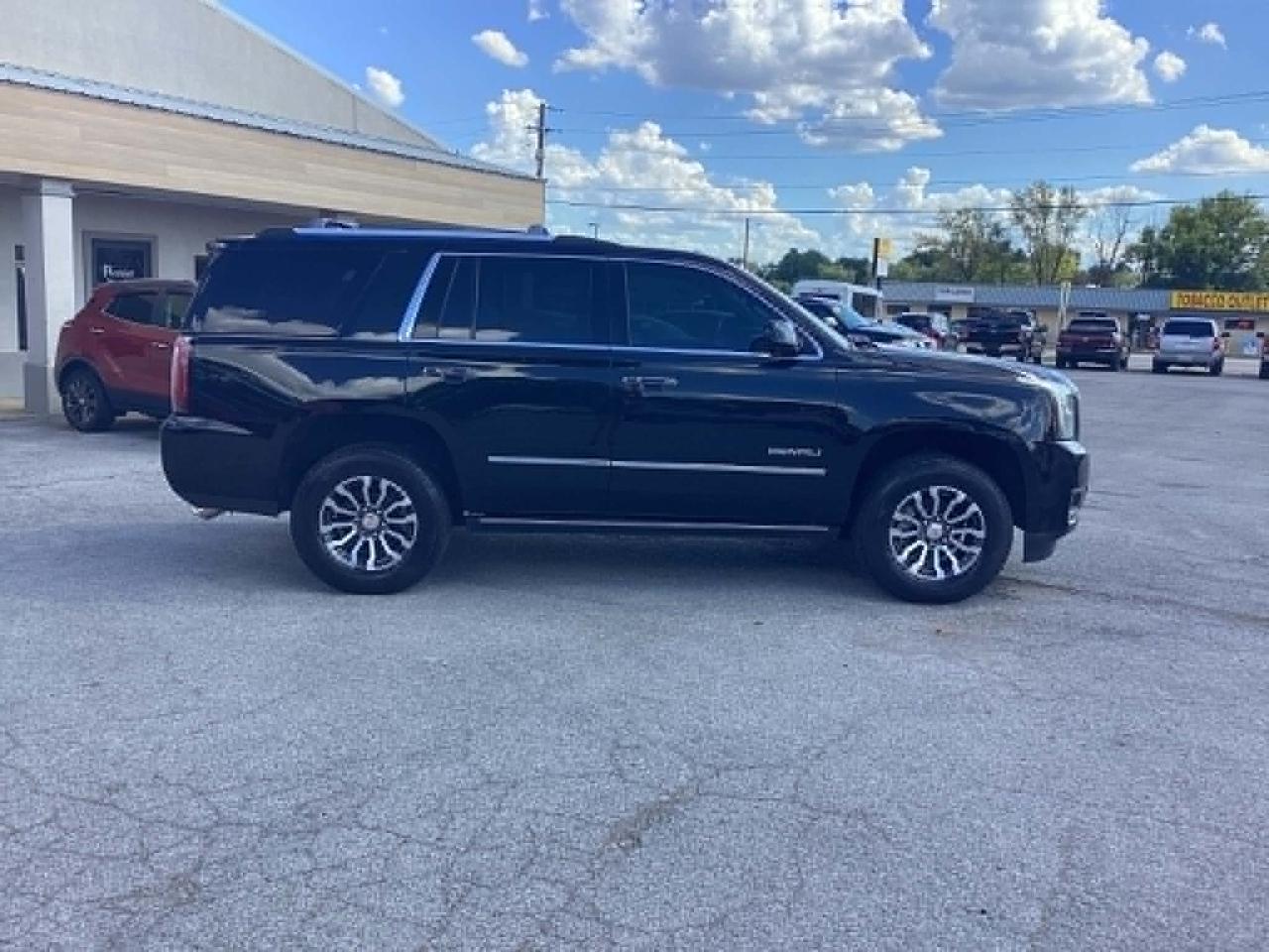2016 GMC Yukon Denali 4WD