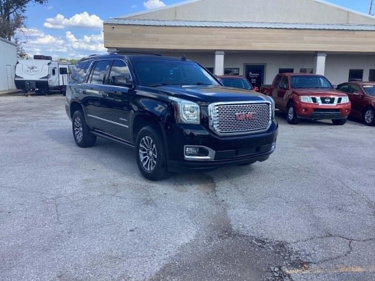 GMC Yukon Denali 4WD 2016
