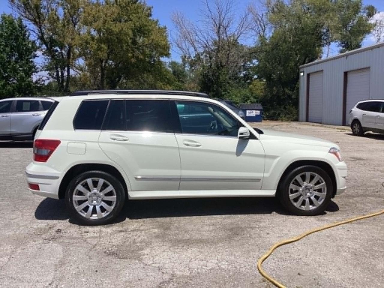 Mercedes-Benz GLK-Class GLK350 4MATIC 2011