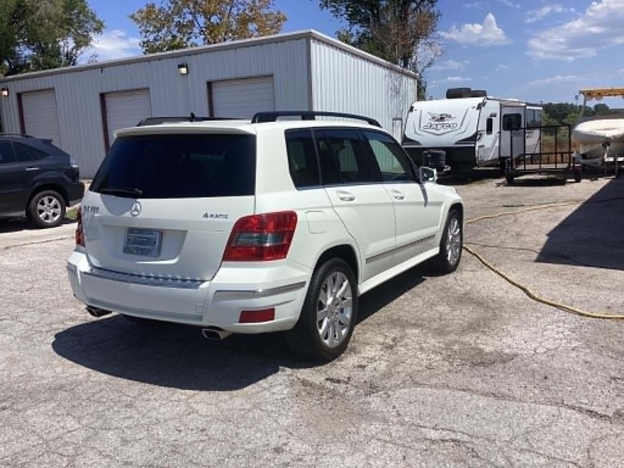 Mercedes-Benz GLK-Class GLK350 4MATIC 2011