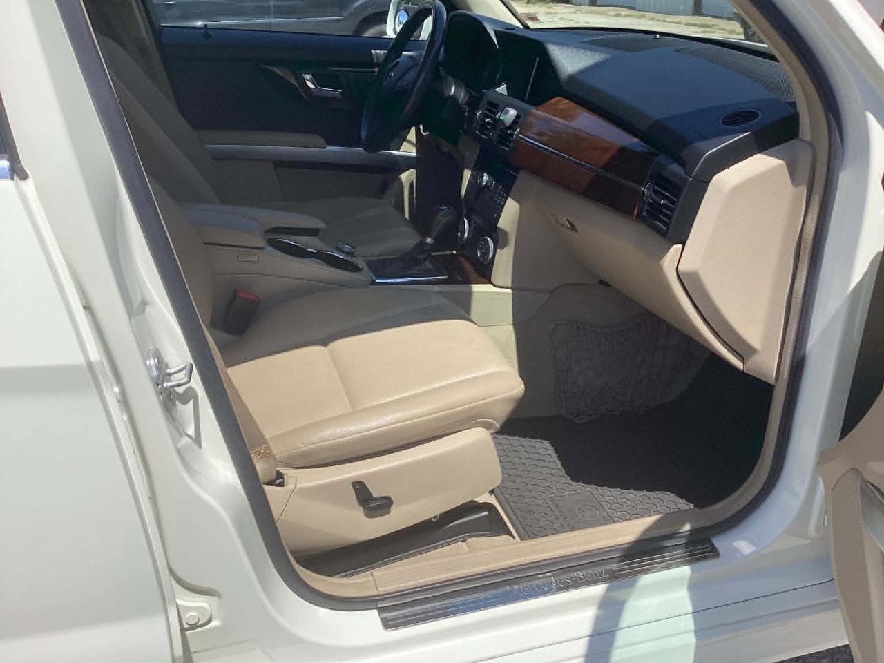 Mercedes-Benz GLK-Class GLK350 4MATIC 2011